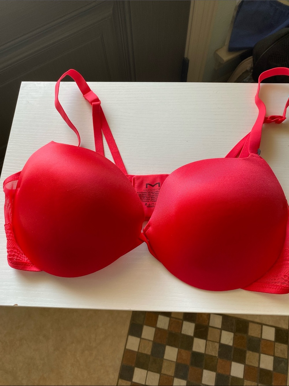Maidenform Bright Red Push-Up T-Shirt Bra 38c